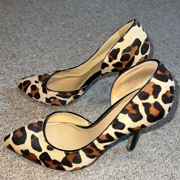 BCBGeneration Brown and Black Heels with Animal Print Size 8 - Picture 5 of 6